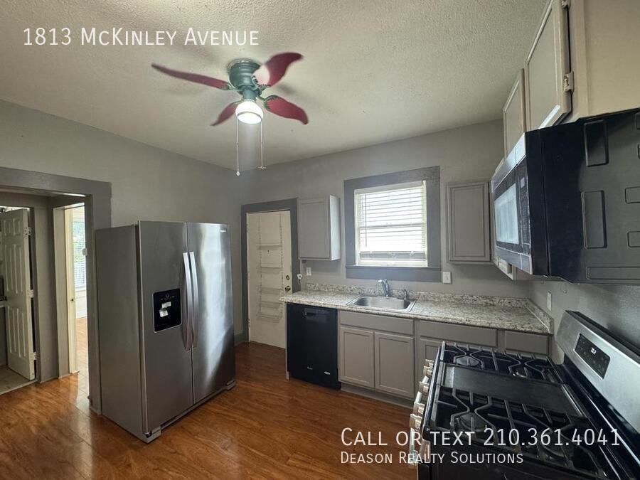 1813 Mckinley Ave - Photo 4 of 11