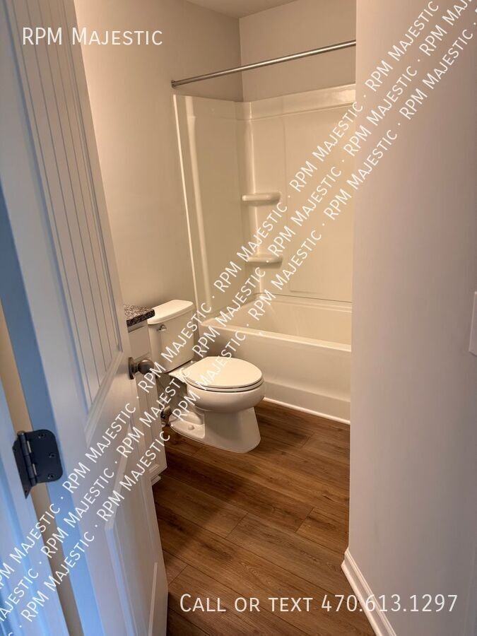 925 Lakehaven Ln - Photo 7 of 17