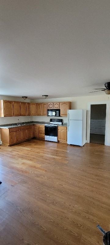 15 Jackson St #5 - Photo 3 of 12