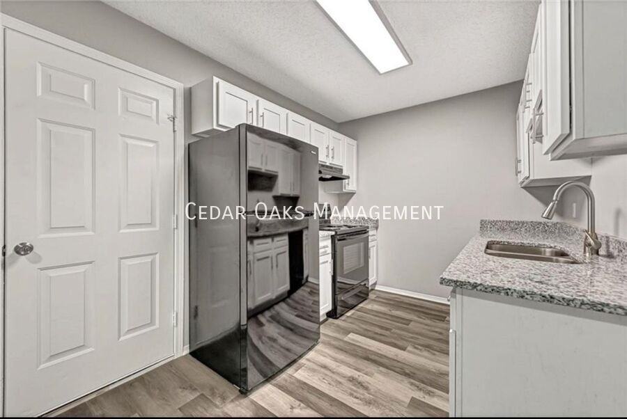 4363 W Thrasher Dr - Photo 4 of 9