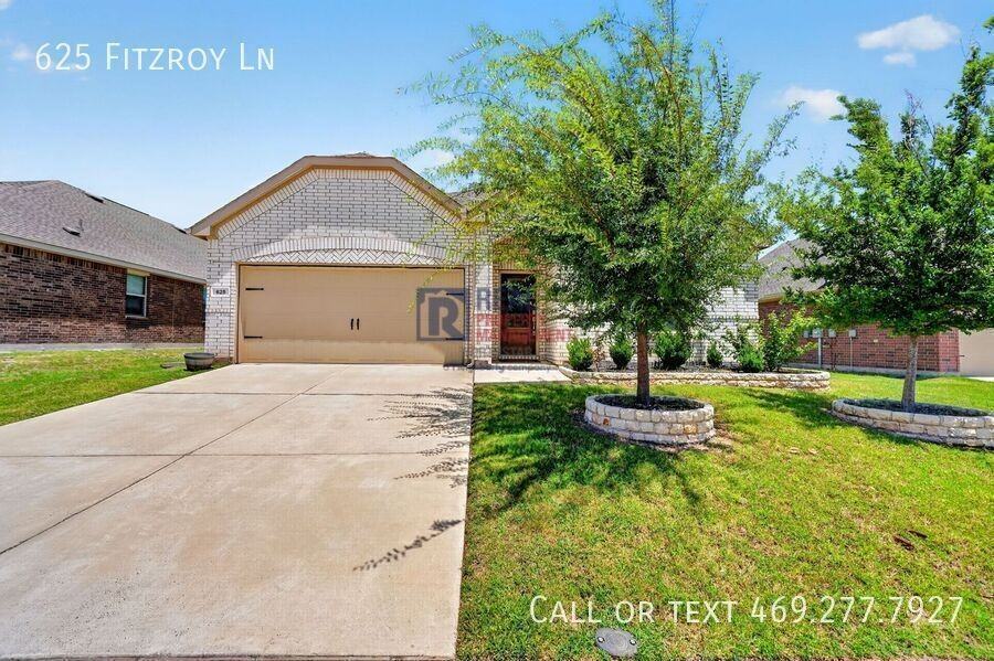 625 Fitzroy Ln - Photo 2 of 39
