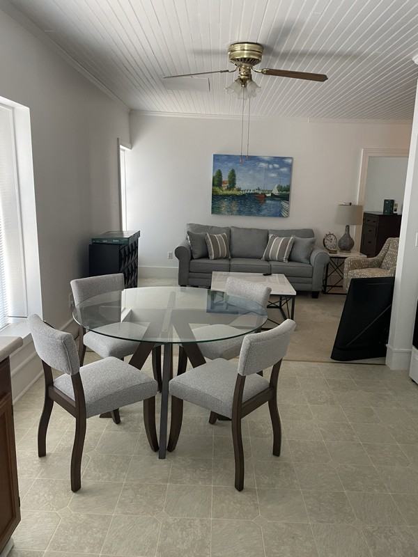302 Virginia Ave #C - Photo 2 of 11