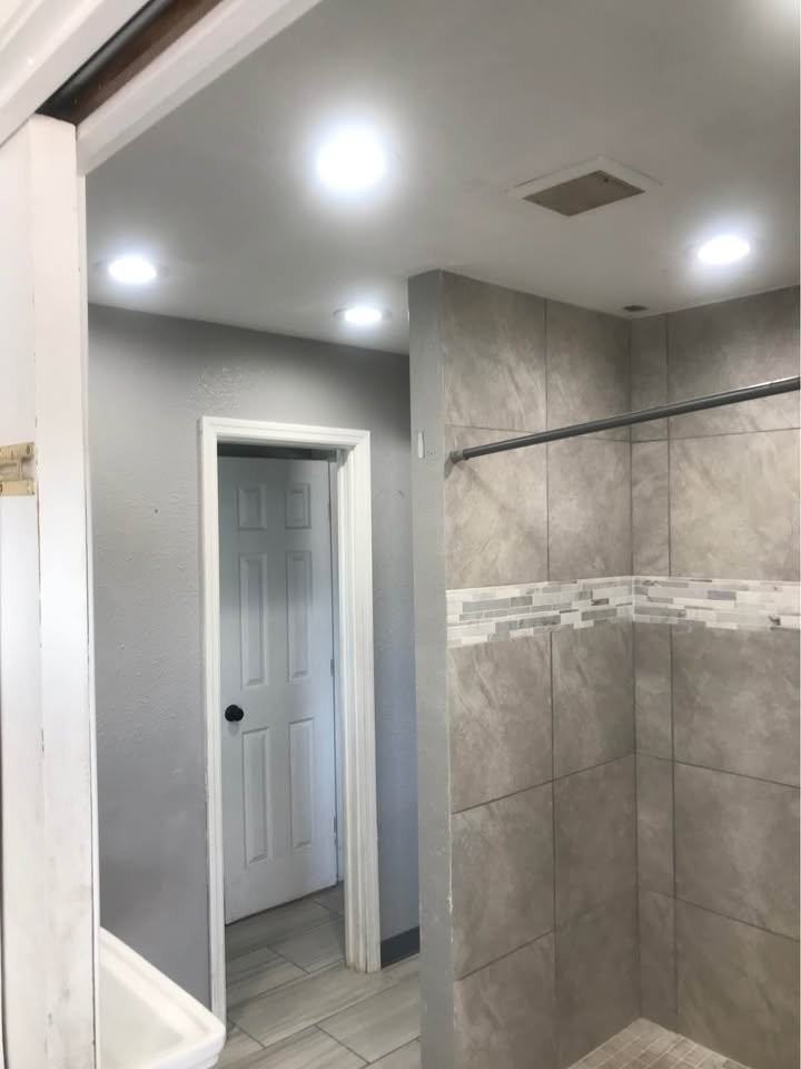 4999 S Ridgewood Ave #2 - Photo 5 of 9