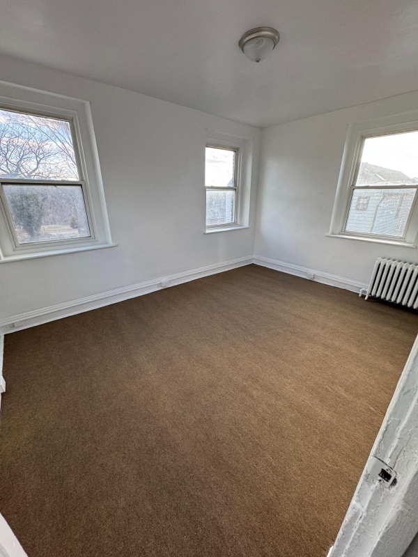 308 Bessemer Ave #4 - Photo 7 of 20