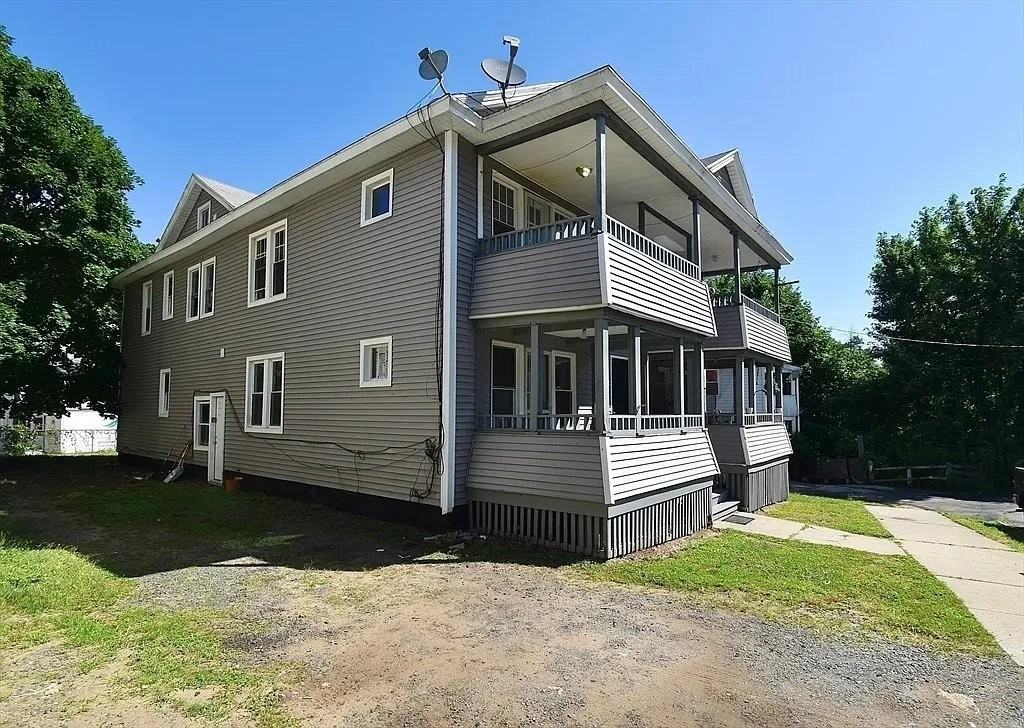 30 Sachem St #2R - Photo 4 of 10