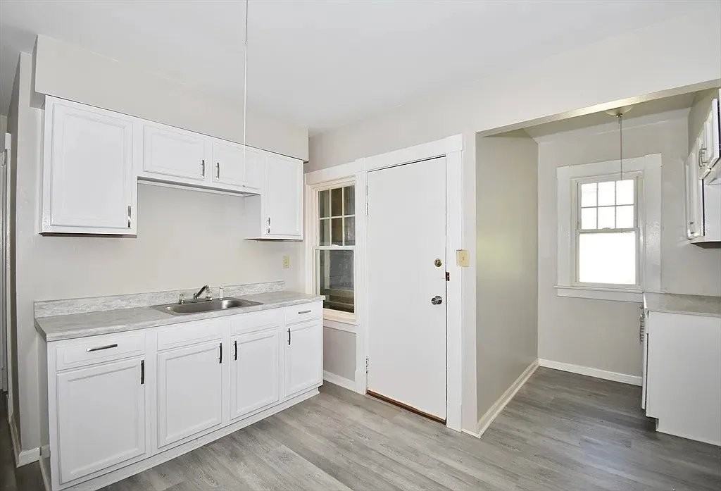 30 Sachem St #2R - Photo 6 of 10