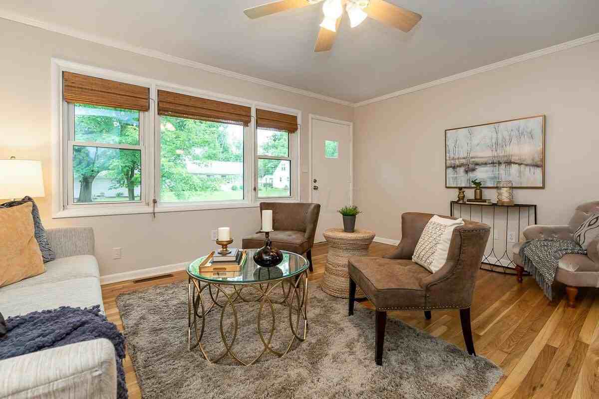 2519 Cranford Rd - Photo 4 of 20