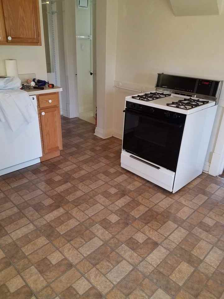 514 State St - Photo 4 of 12