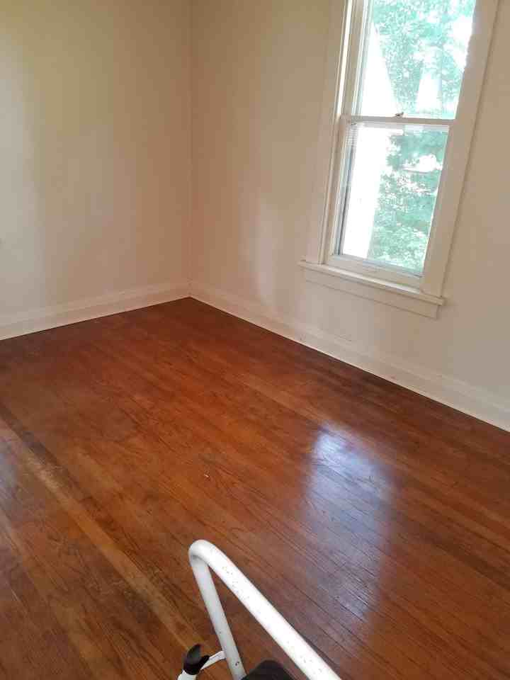 514 State St - Photo 5 of 12