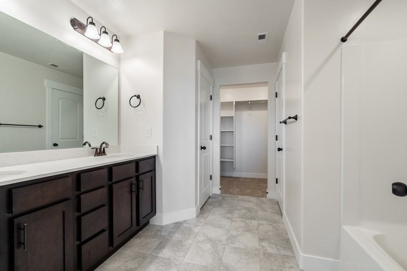 3737 W Big Horn Dr - Photo 5 of 14