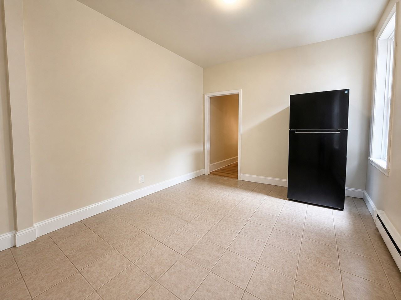 3820 N 18th St #2 - Photo 5 of 20