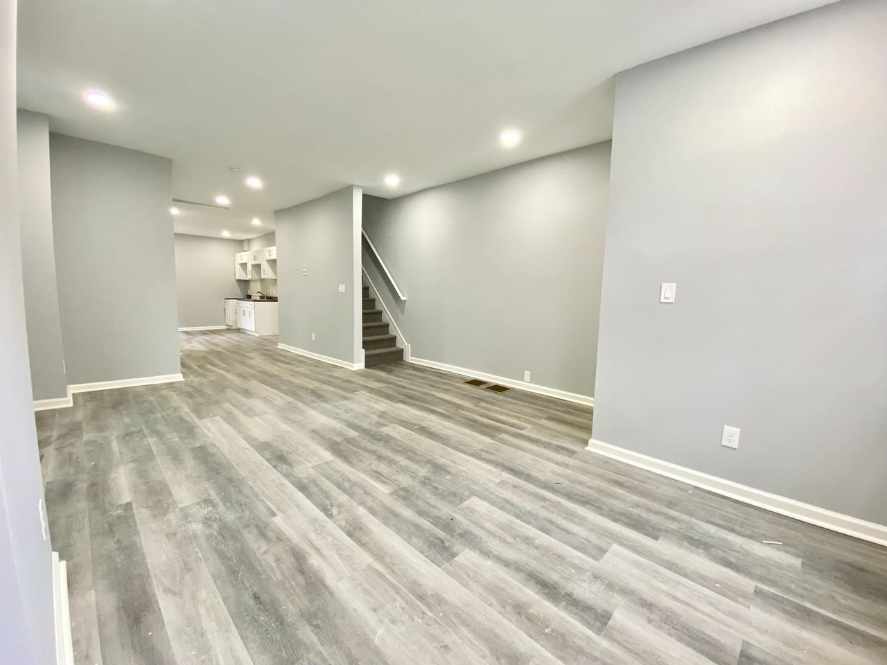 431 N 50th St - Photo 2 of 14