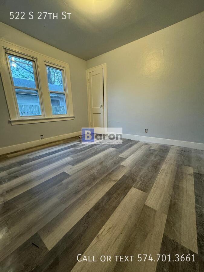 522 S 27th St - Photo 6 of 9