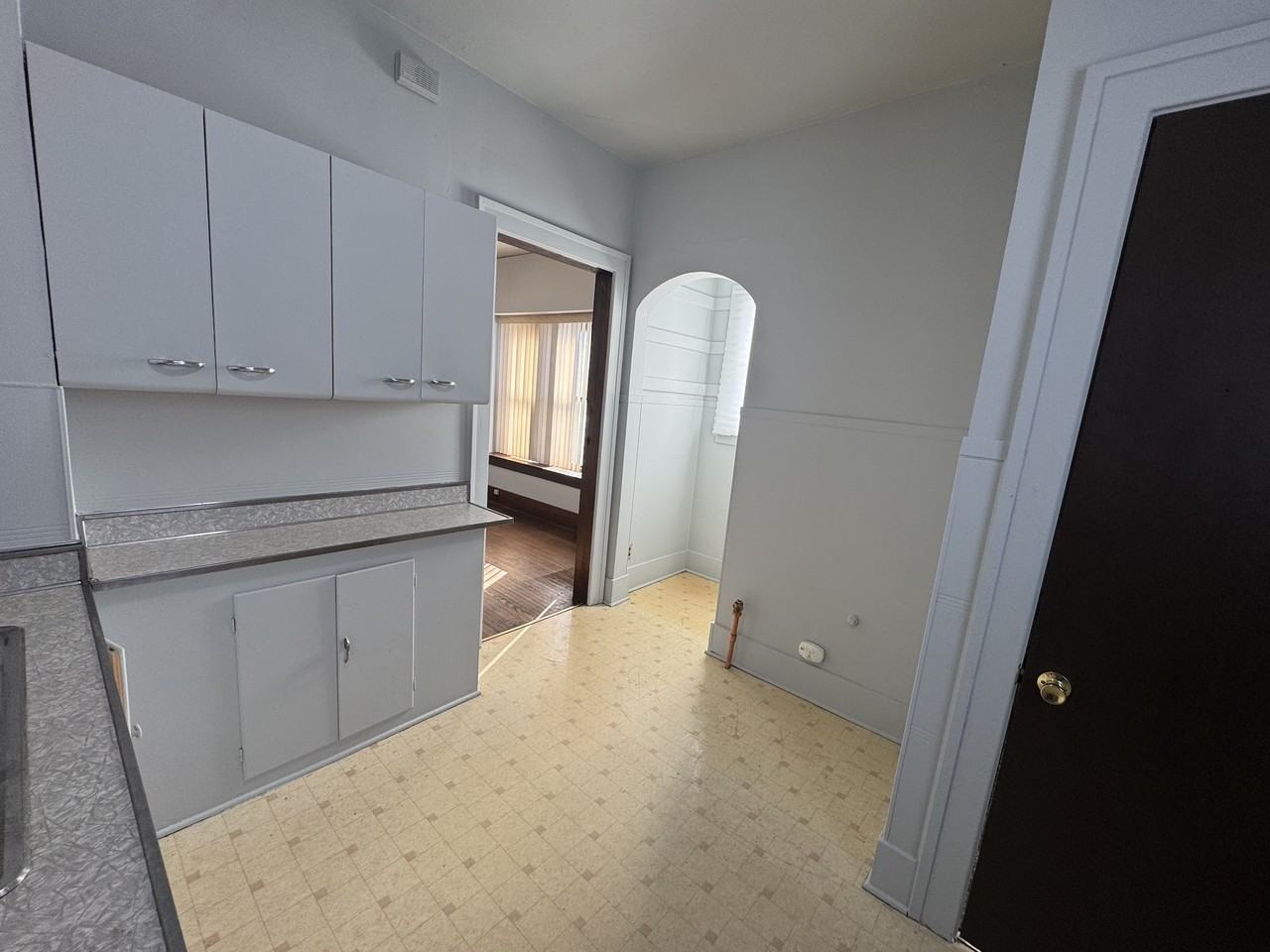 24 Bremer Ave - Photo 2 of 15