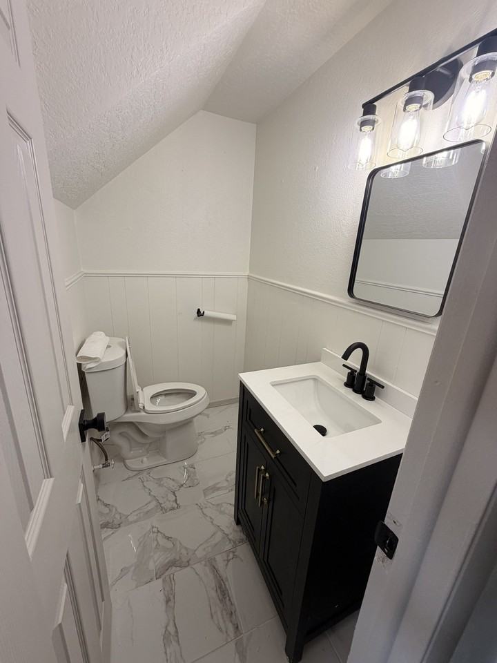 912 Sw 5th St - Photo 6 of 10