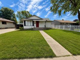featured image of 203 W Amherst Ct