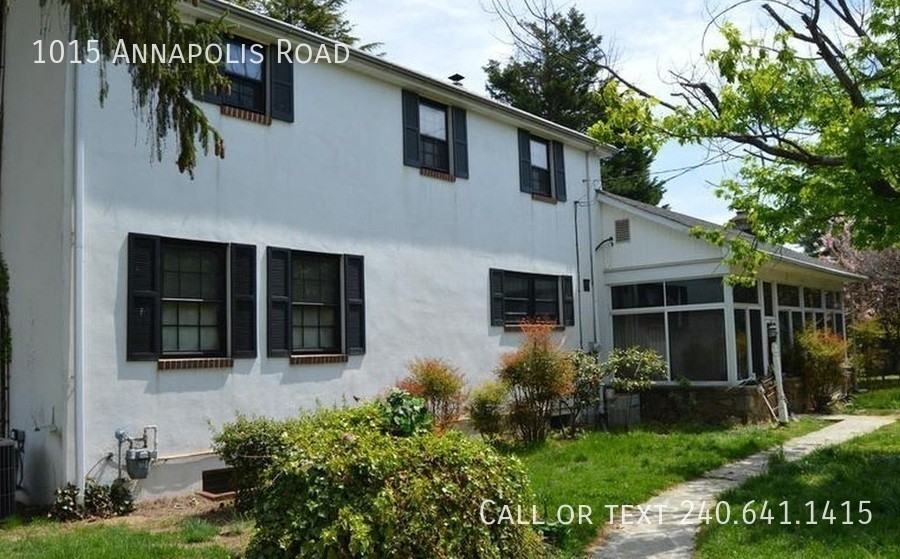 1015 Annapolis Rd - Photo 2 of 26