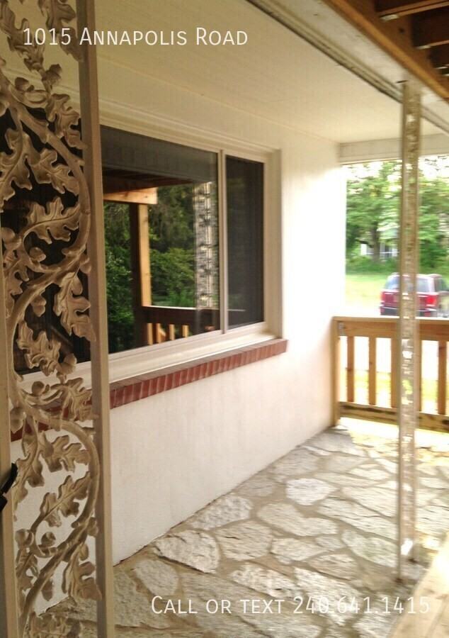 1015 Annapolis Rd - Photo 5 of 26