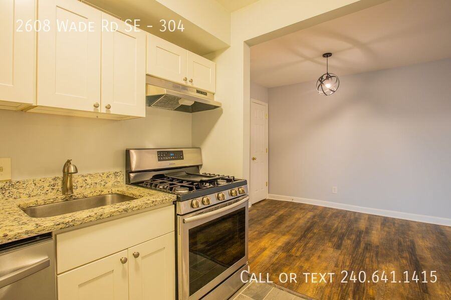 2608 Wade Rd Se #304 - Photo 6 of 18
