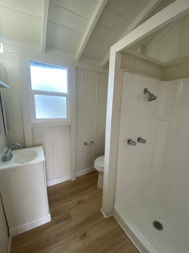 4432 Pacific Hwy #10 - Photo 4 of 5