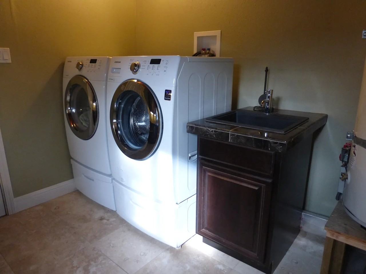 131 Diablo Ct - Photo 4 of 8