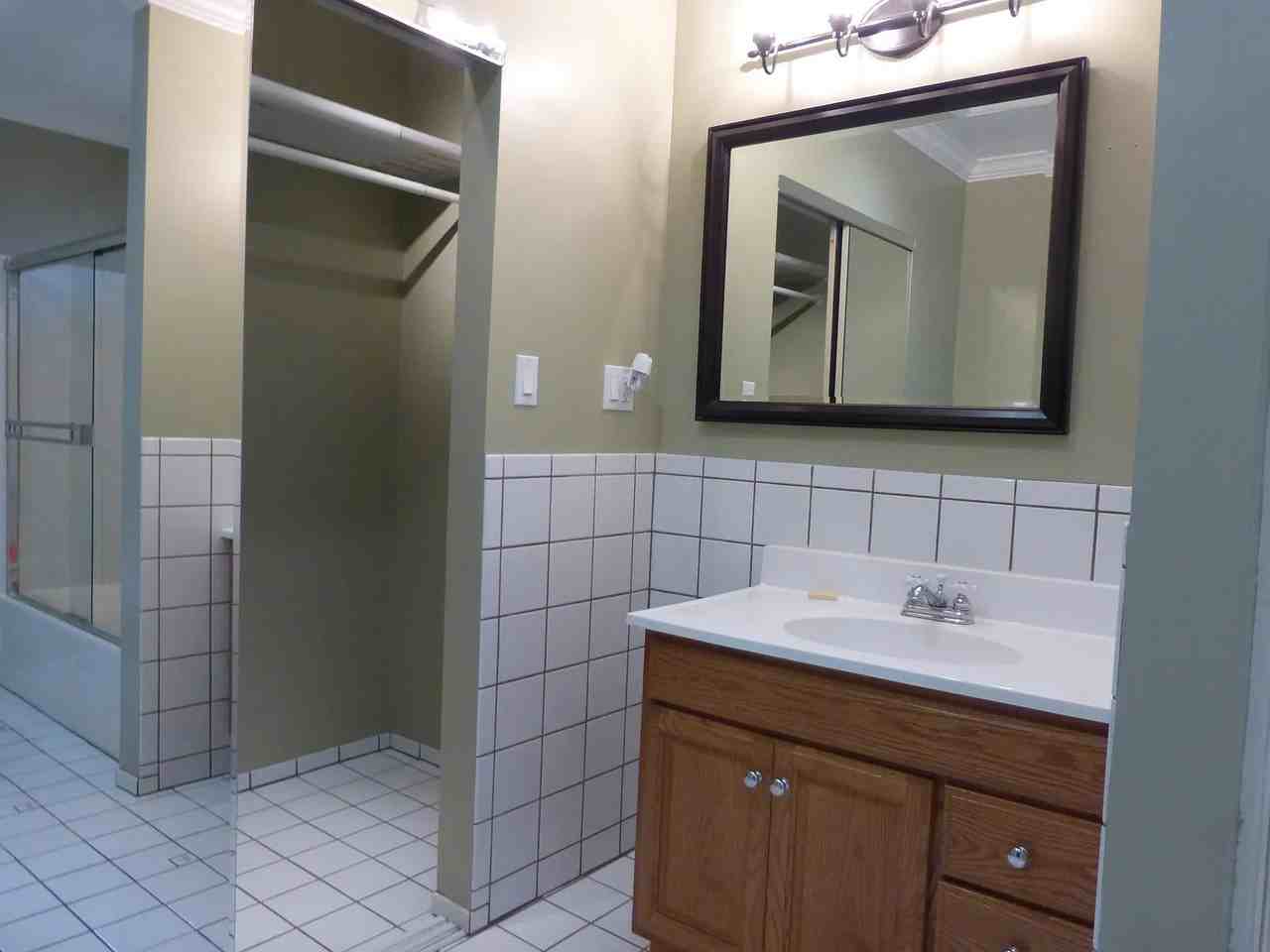 131 Diablo Ct - Photo 5 of 8