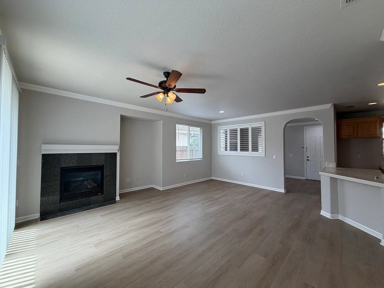10141 Van Brocklin Way - Photo 4 of 20
