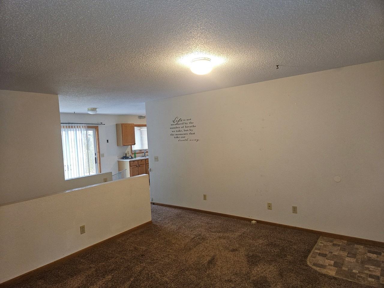 2nd Ave Sw #538 - Photo 3 of 10