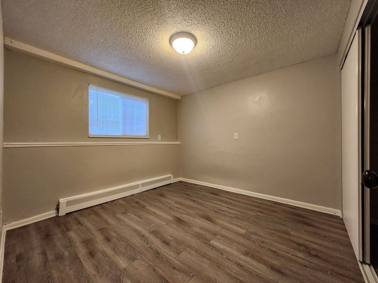 7135 Alegre Cir #4 - Photo 6 of 20