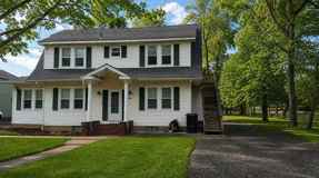 579 13th St #1stFL - Photo 1 of 1