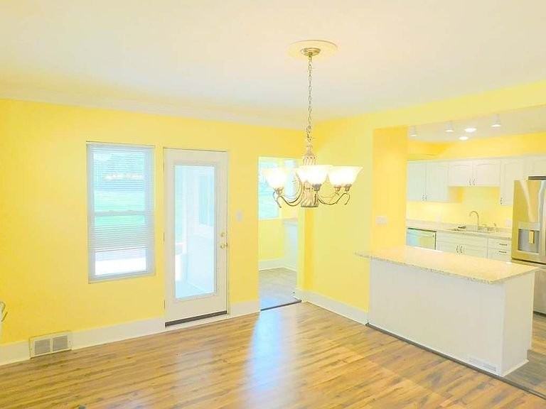 671 Shady Dr E #1 - Photo 4 of 16