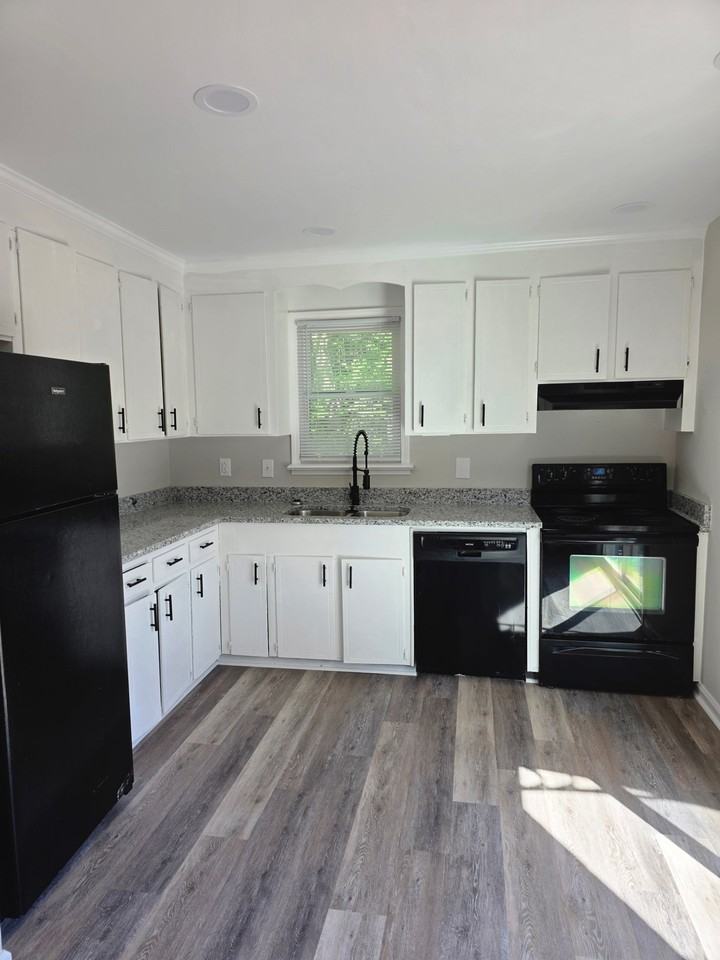 6809 Valleybrook Rd - Photo 4 of 5