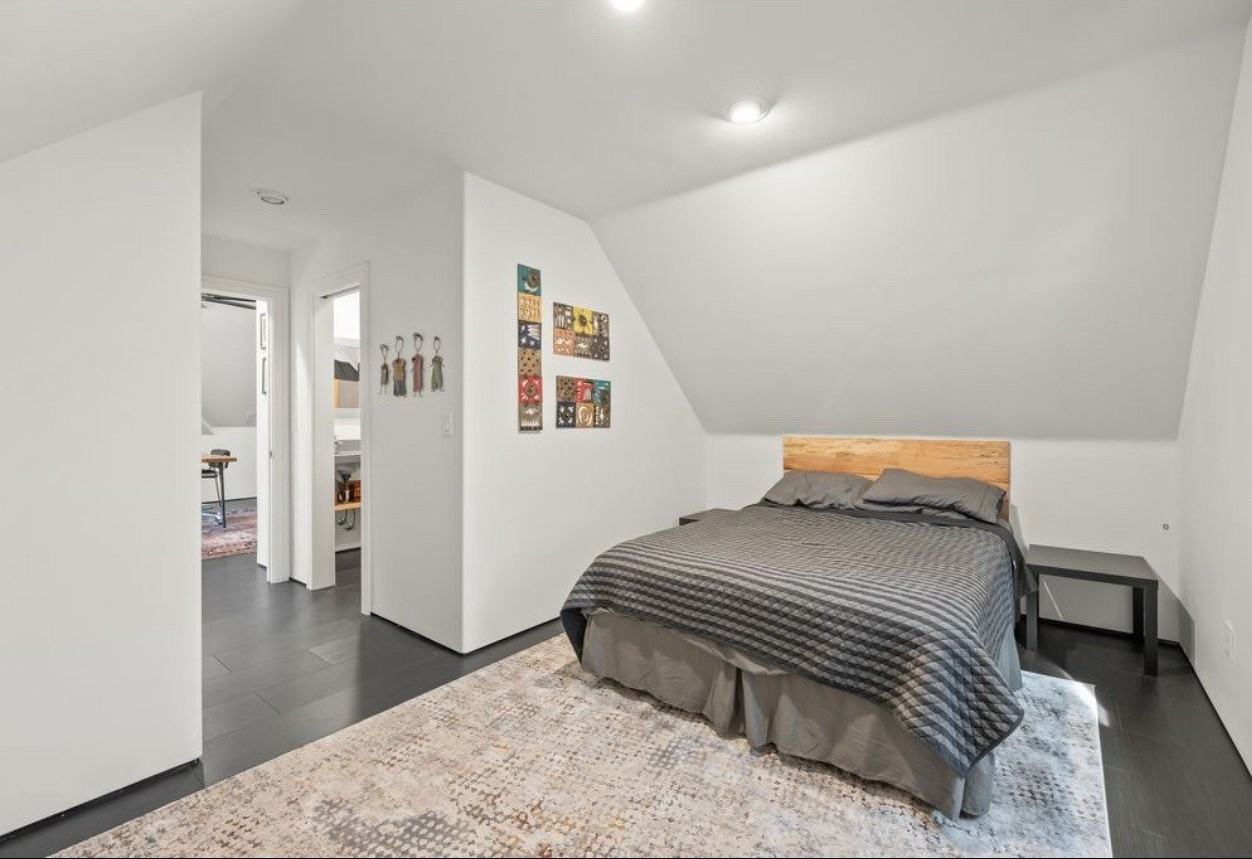 3625 Woodside Dr #B - Photo 2 of 18