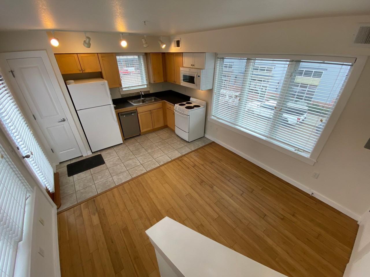 3237 Carbon Pl - Photo 6 of 15