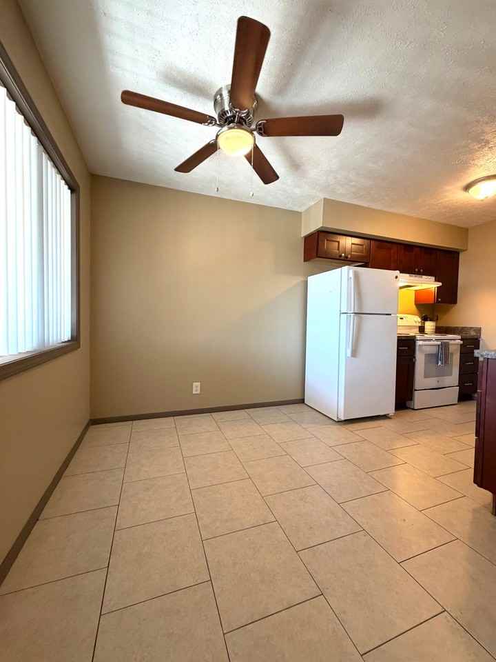 1800 Knox St #31 - Photo 3 of 8
