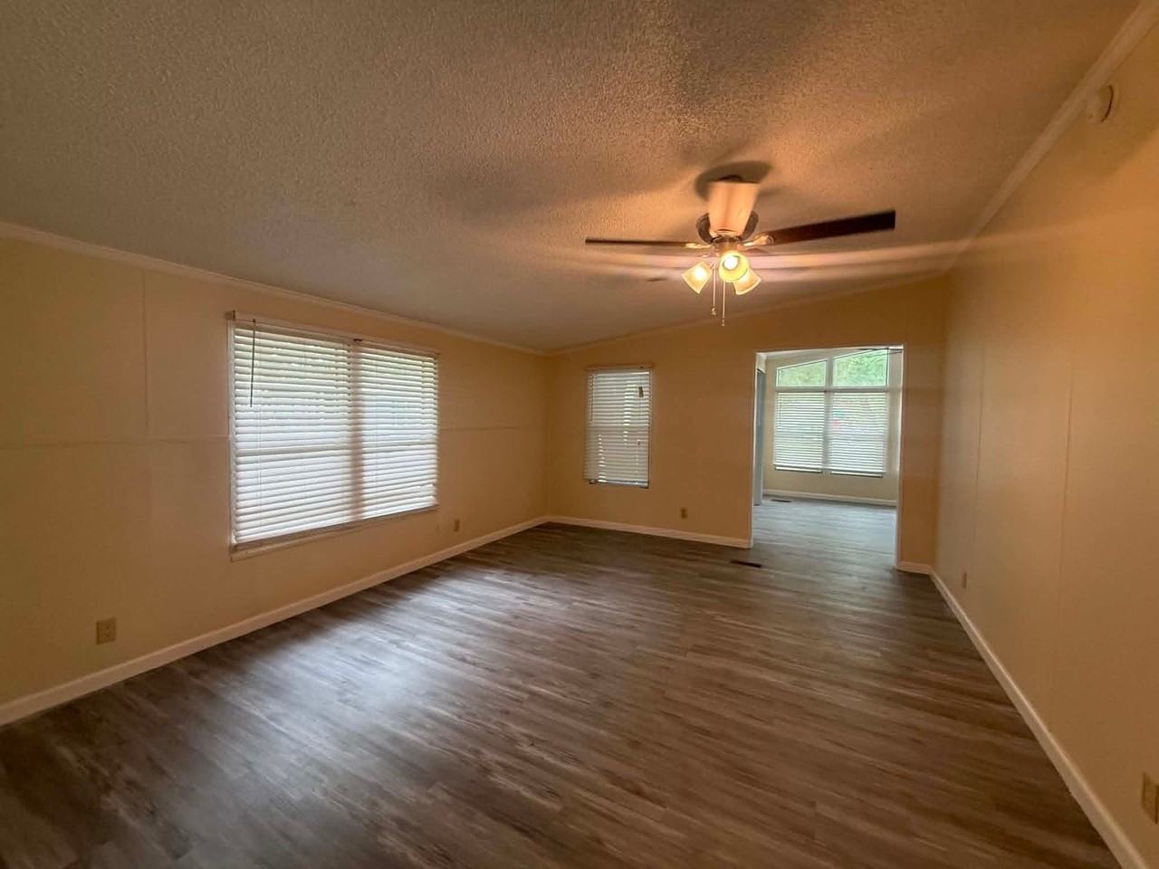 1236 N Oaklane Rd #200 - Photo 4 of 10