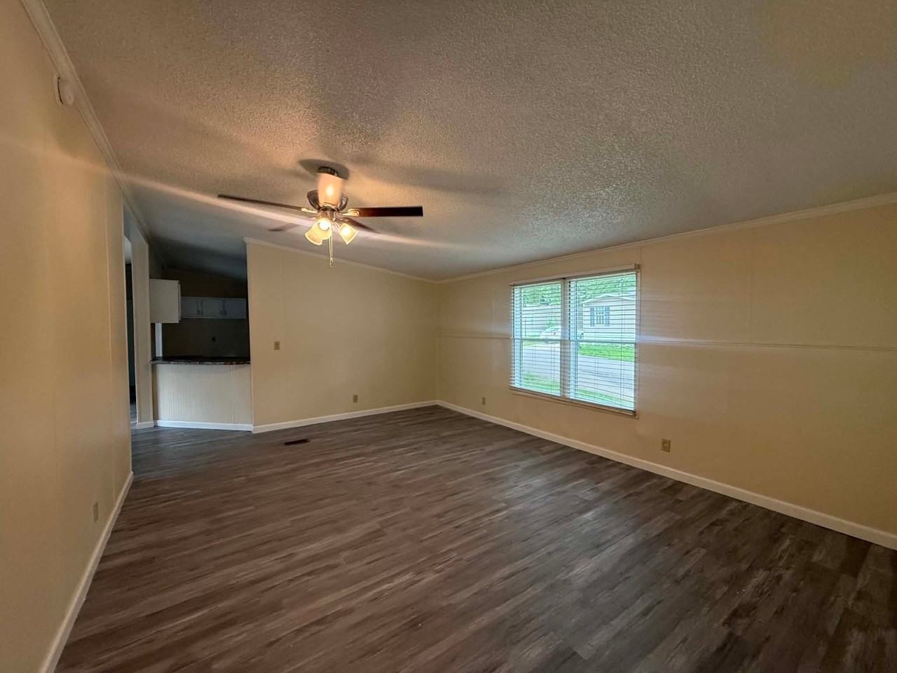 1236 N Oaklane Rd #200 - Photo 6 of 10
