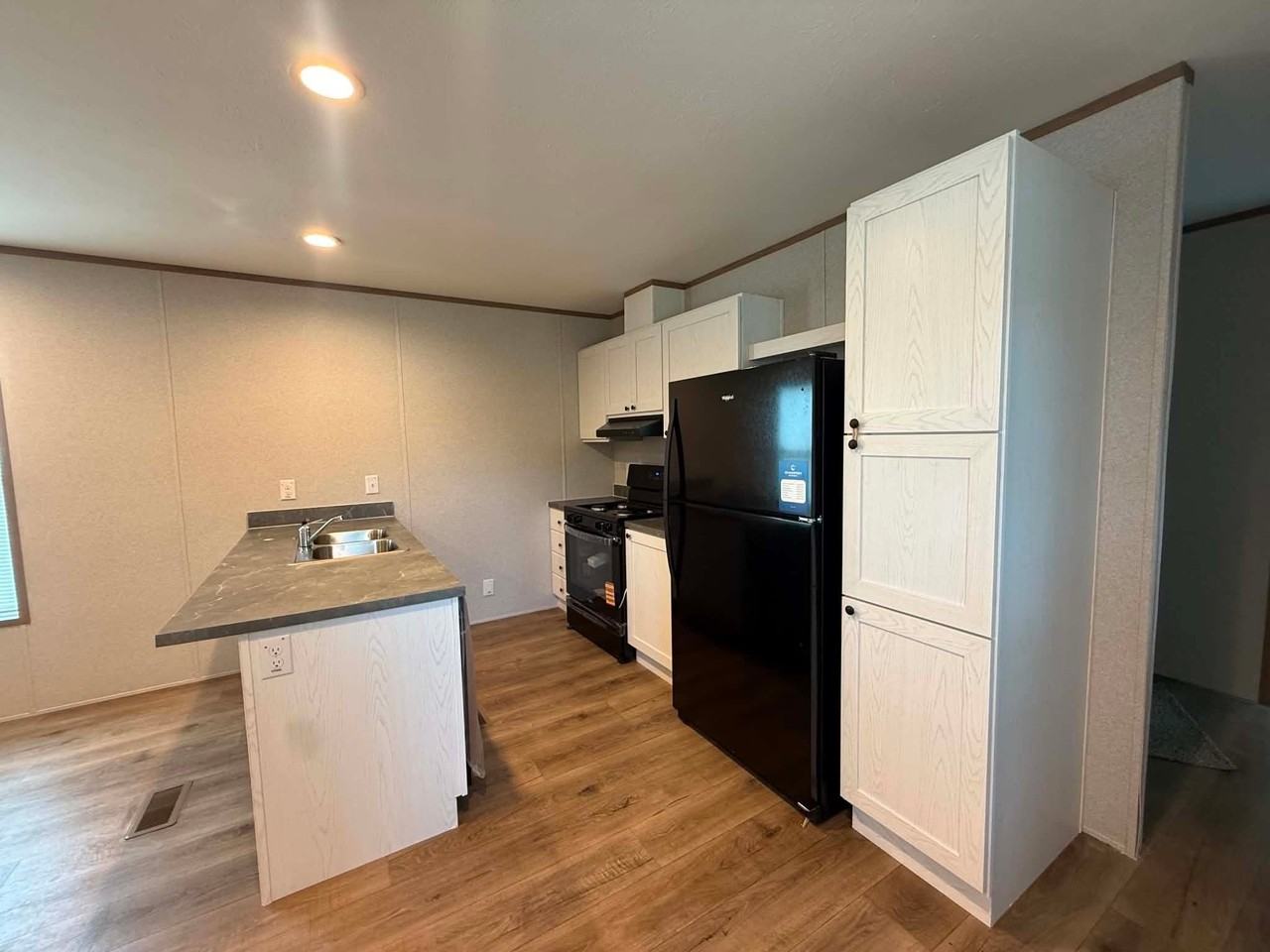 3451 Ridge Ave #WI94 - Photo 2 of 7