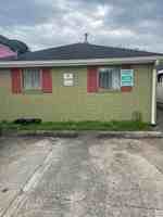 featured image of 3120 N Robertson St