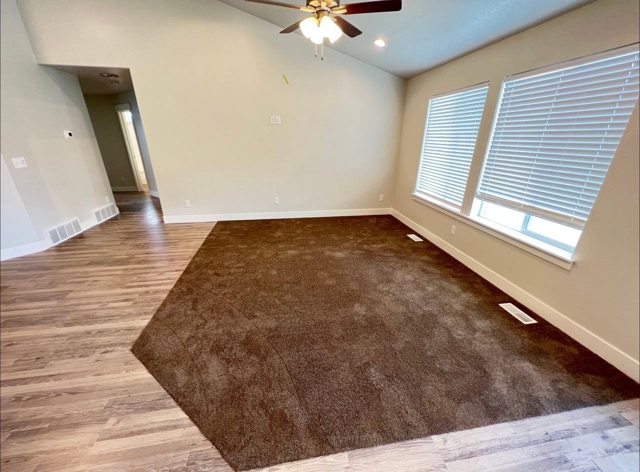 4725 N Gunsight Peak Dr - Photo 3 of 17