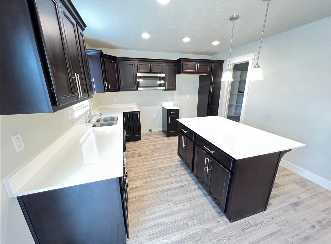 4725 N Gunsight Peak Dr - Photo 5 of 17