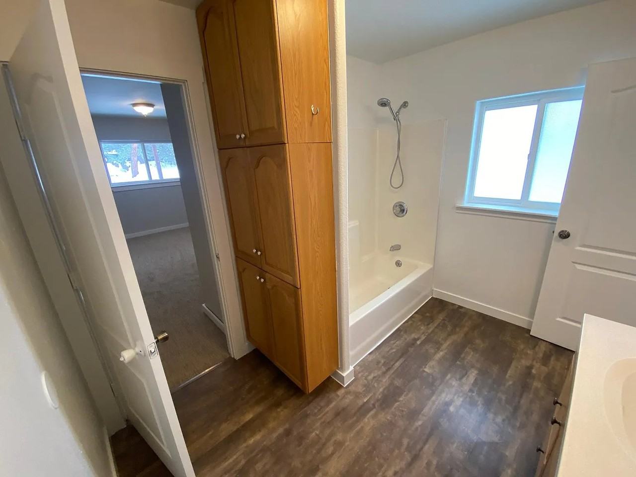 104 W 12th Ave - Photo 7 of 18