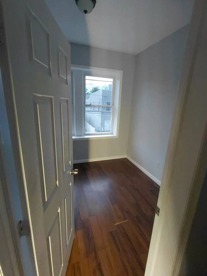 78 Boylan St #2F - Photo 3 of 10