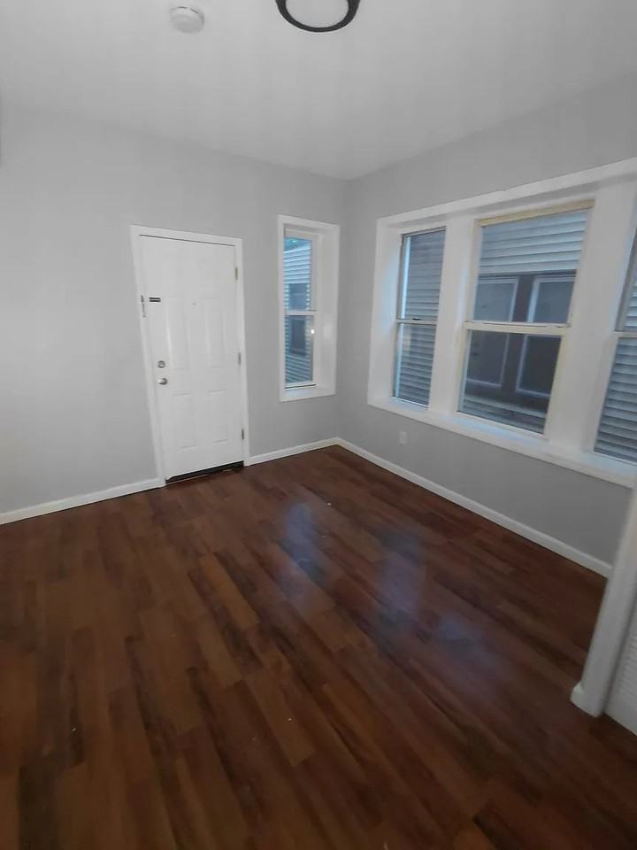 78 Boylan St #2F - Photo 5 of 10