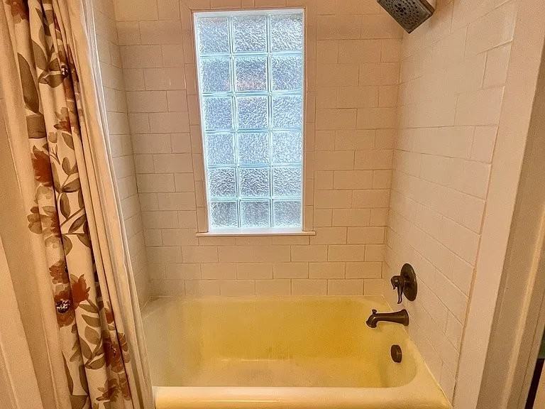 5219 Carrollton Ave - Photo 2 of 17