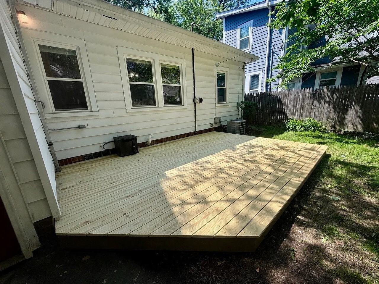5219 Carrollton Ave - Photo 7 of 17