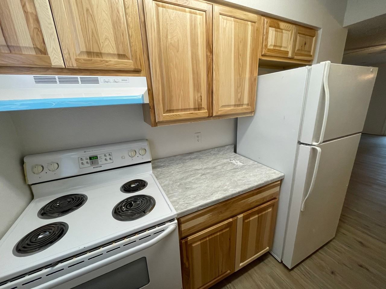 850 Sir Galahad Dr #B - Photo 6 of 14