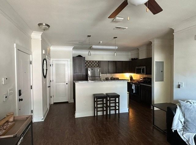 700 Sw Chickadee St #B2 - Photo 4 of 6