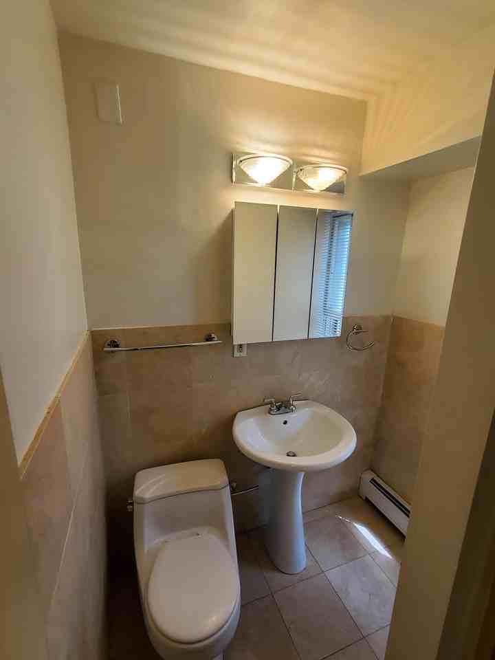 402 Maxwell Ave #3 - Photo 5 of 5