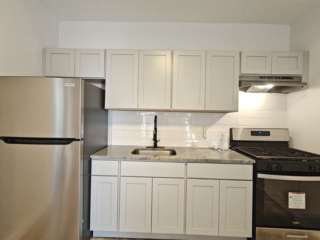 282 S Ithan St - Photo 6 of 13